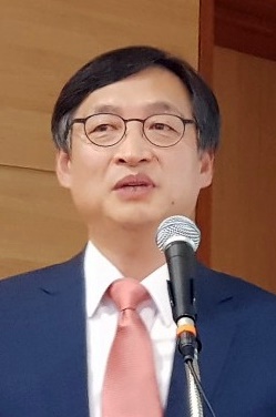 박건우 교수