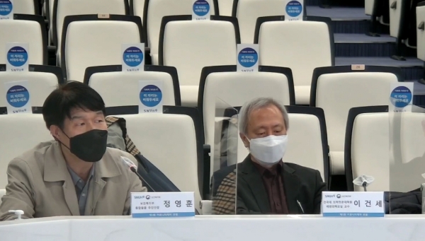 좌측부터 정영훈 보건복지부 통합돌봄 추진단장, 이건세 건국대 예방의학교실 교수