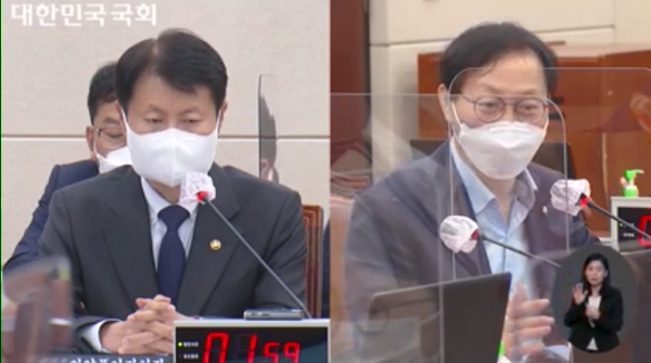 김강립 식약처장(왼쪽), 김성주 의원