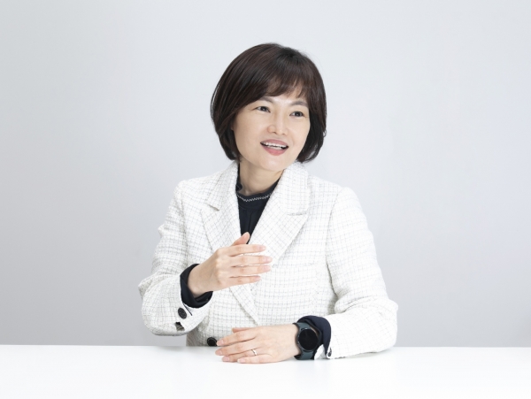 사진: 배경은 대표.