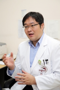 고대안암병원 신경과 이찬녕 교수.