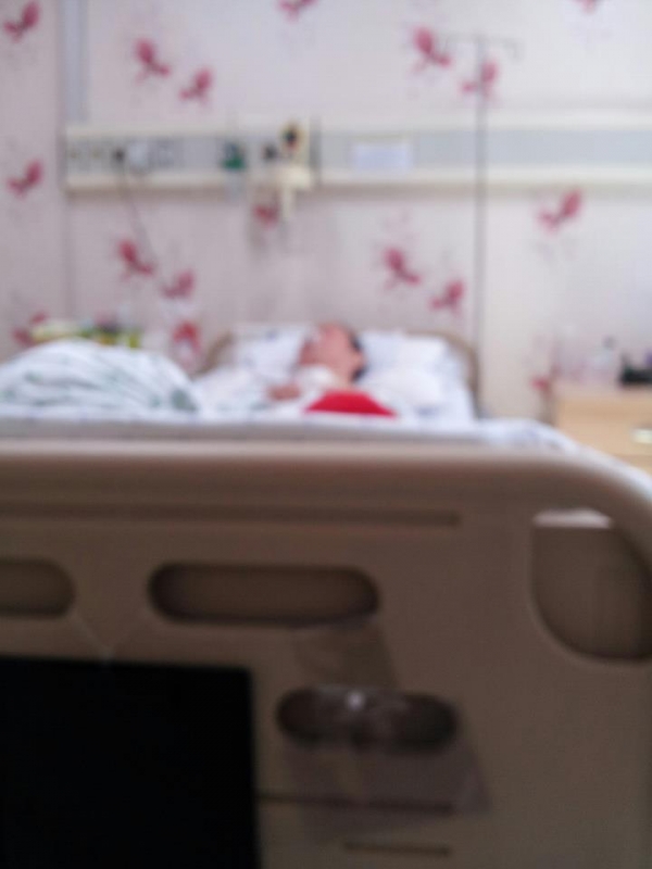 요양병원 중환자실에서 결핵 치료를 받기 위해 대학병원으로 옮기기 전