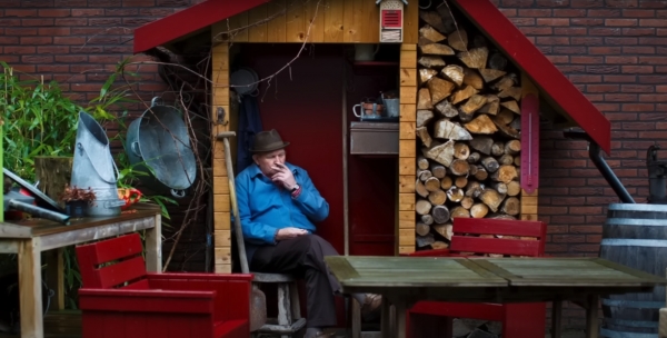 호그윅에서 담배 한 개비의 행복을 누리며 마지막 인생을 보낸 할아버지 / 이본 반 아메롱겐 테드 강연 갈무리