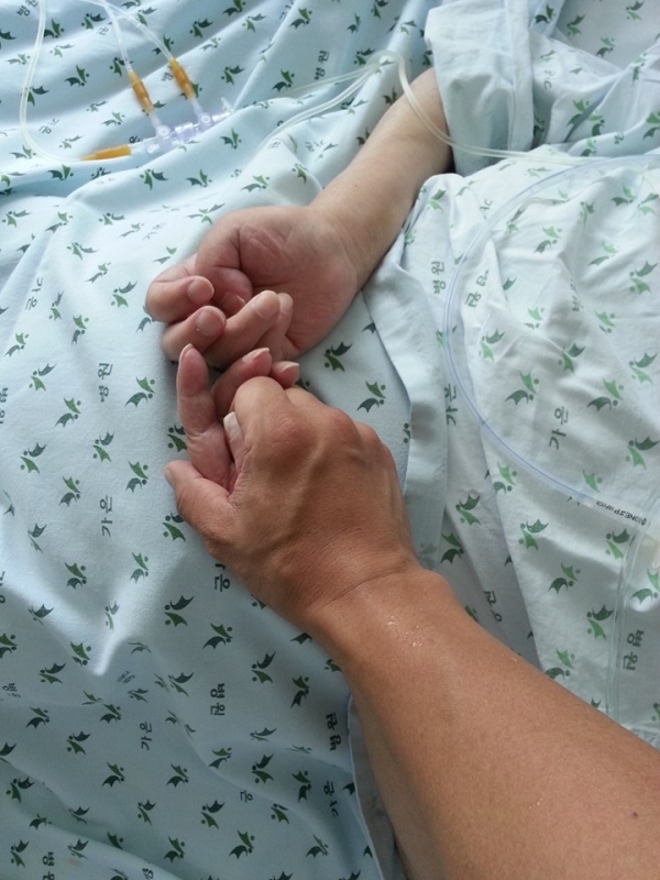 언제까지 병간호를 계속해야 할까, 생각해 본 적이 없다. 끝까지 함께 견뎌야 한다고만 생각했다