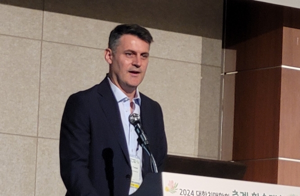 크리스티아노 투네시(Cristiano Tunesi) 로슈진단(Roche Diagnostics International) 신경학 비즈니스 리더 / 이석호 기자