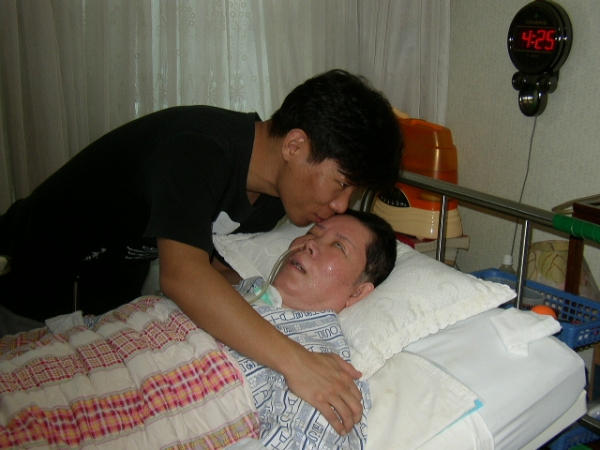 황교진 작가 페이스북