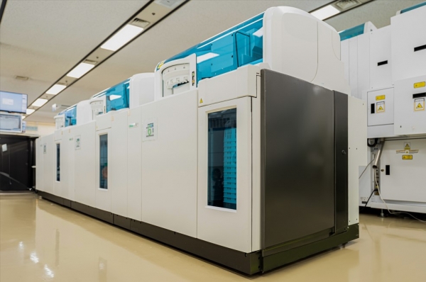 GC녹십자의료재단에서 알츠하이머 뇌척수액(CSF) 검사를 하고 있다. / 한국로슈진단