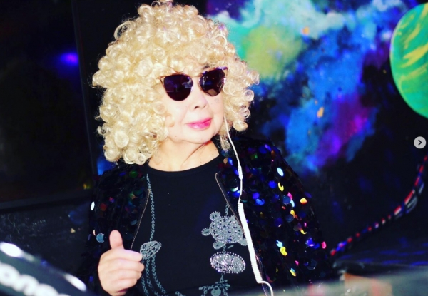 "집에서 연습하는 것보다 많은 관객들이 춤추고 있는 가운데 곡을 선택할 수 있는 게 더 재미있어요." /