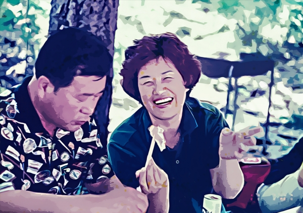 [예시] 사랑하는 당신과 나들이 떠났던날.이렇게 활짝 웃는 당신얼굴을 본게 언제인지 기억도 나질 않네.사랑해 여보. 고마워 당신 / 호호웍스