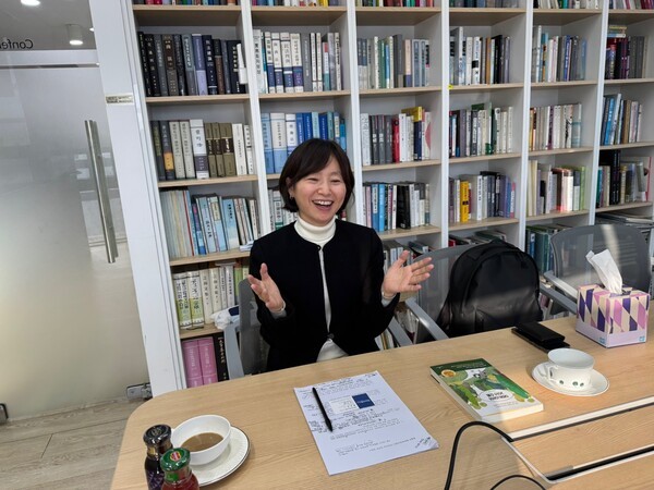 송영신 변호사 / 황교진 기자