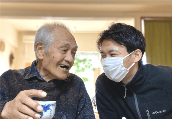 지역 내 노인과 청년이 가족이 되어 함께 살아가는 공동체 / 그룬트비